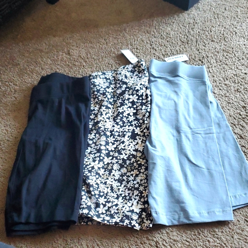 NWT biker short set